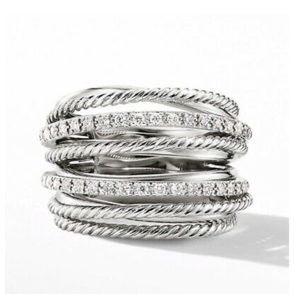 NEW 925 Sterling Silver Beautiful Ring - Picture 2 of 3